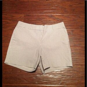 Ann Taylor Striped Shorts.‎ Size 10. Like new!